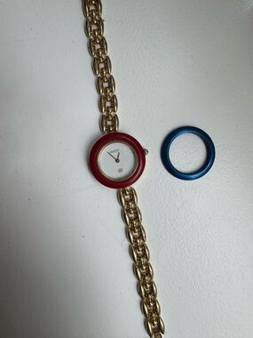 Vintage Gucci Bezel Watch with Red & Blue Bezels